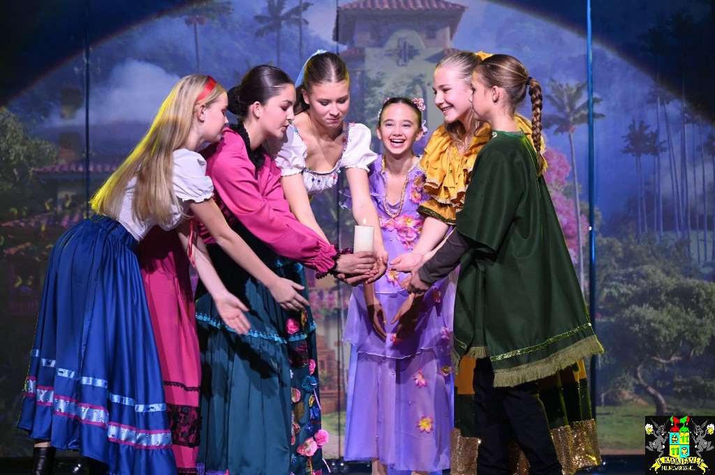 ../Images/11-11 2025 206.jpg